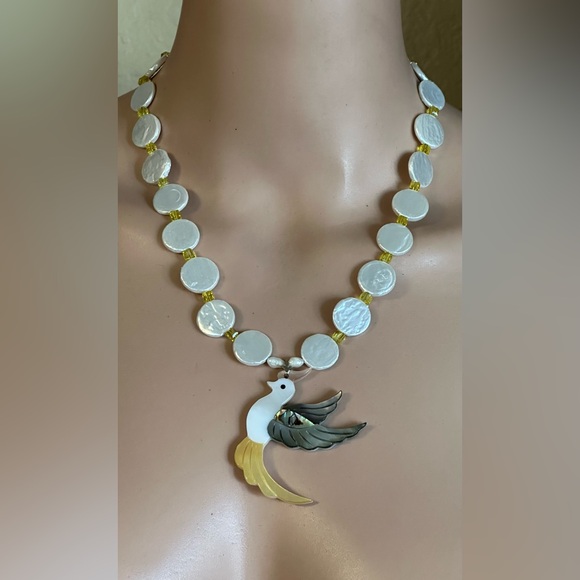 22-1/2 inch Freshwater Pearl Coin bead necklace NWOT - Picture 8 of 12